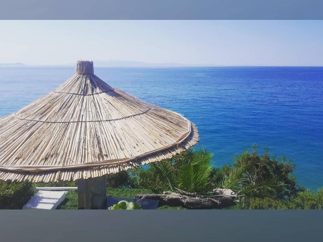 Villa Lori Qeparo Eksteriør billede